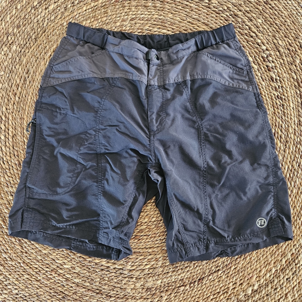 Men's Novara Biking Cycling Padded Shorts Size L